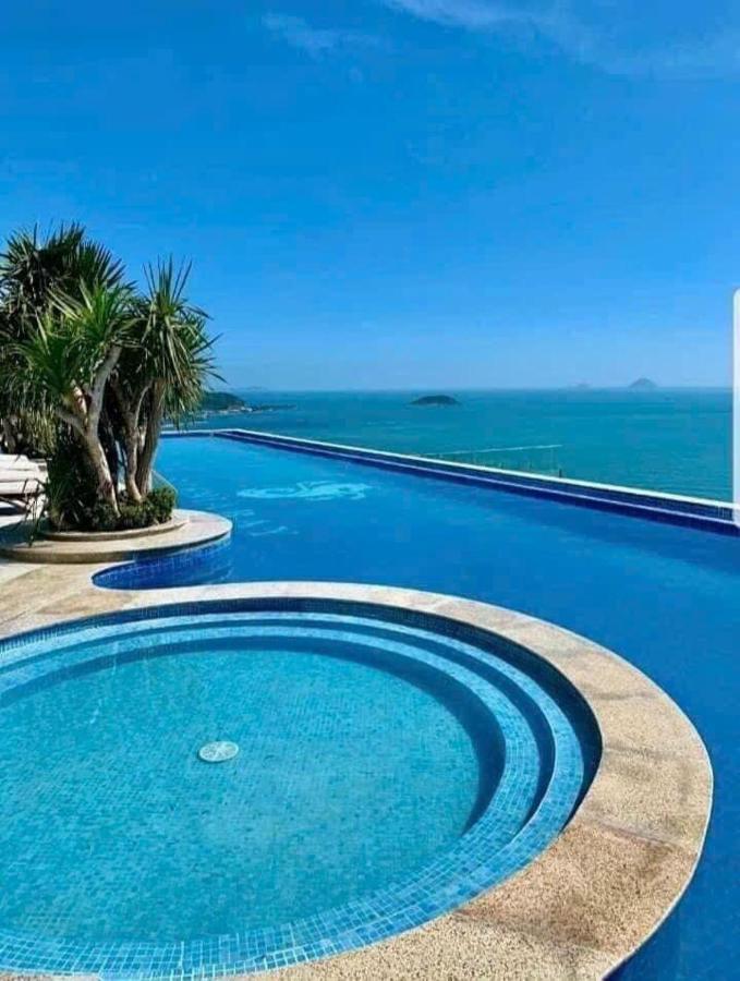 Beachfront Scenia Bay Apartment ญาจาง ภายนอก รูปภาพ