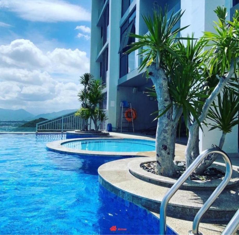 Beachfront Scenia Bay Apartment ญาจาง ภายนอก รูปภาพ