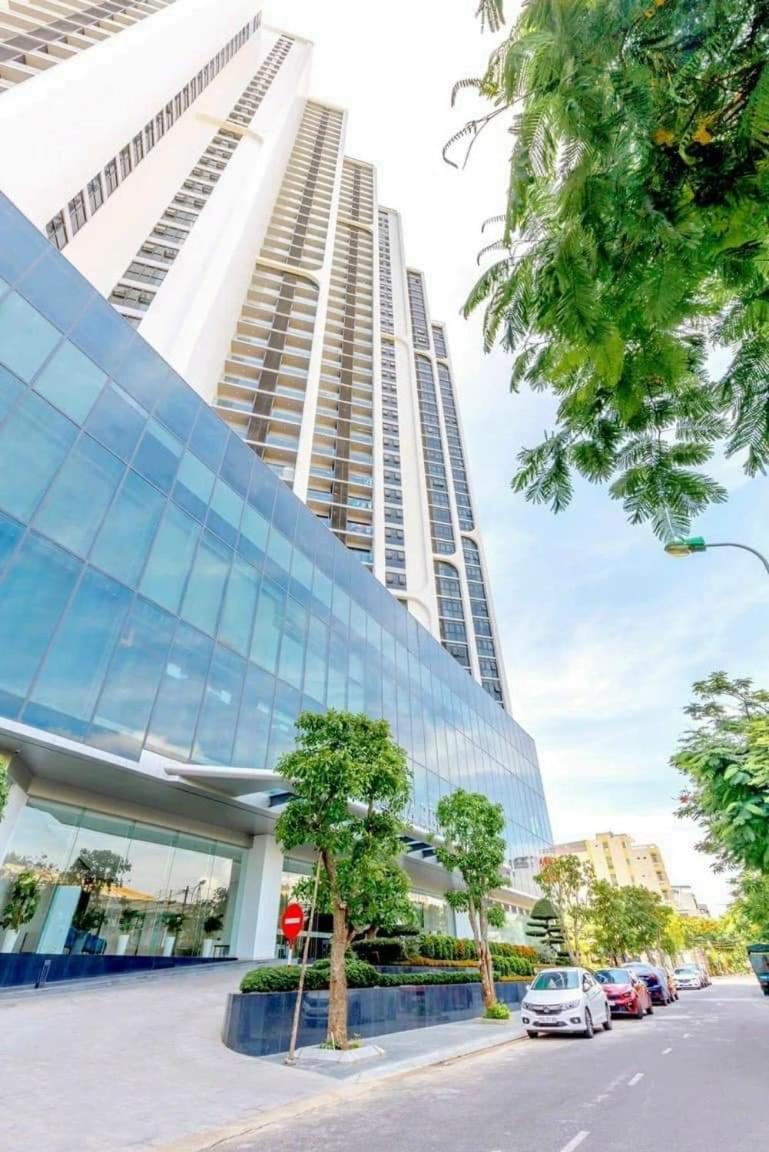 Beachfront Scenia Bay Apartment ญาจาง ภายนอก รูปภาพ