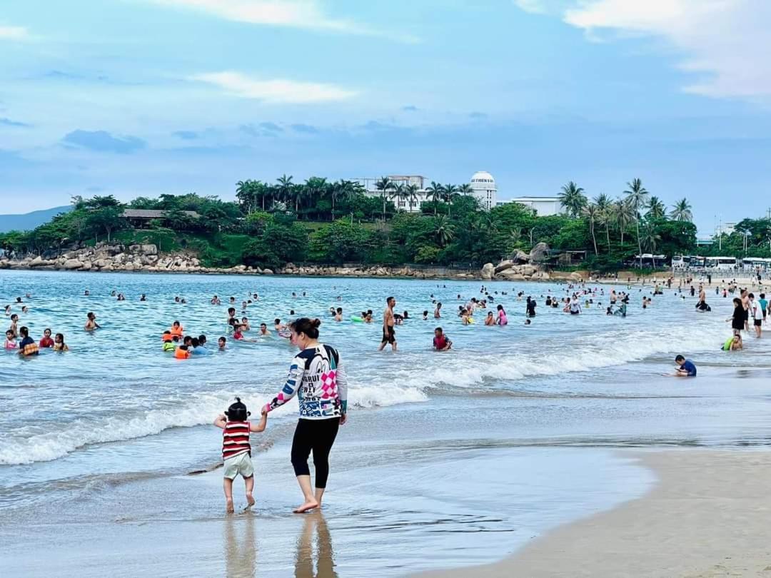 Beachfront Scenia Bay Apartment ญาจาง ภายนอก รูปภาพ