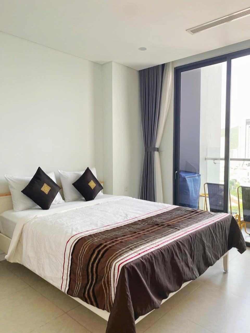 Beachfront Scenia Bay Apartment ญาจาง ภายนอก รูปภาพ